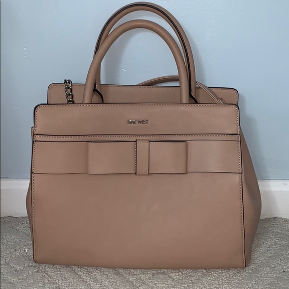 Nine West Handbags - Nine West Purse